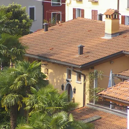 In Biganzolo Mit Grossem Garten Cissano